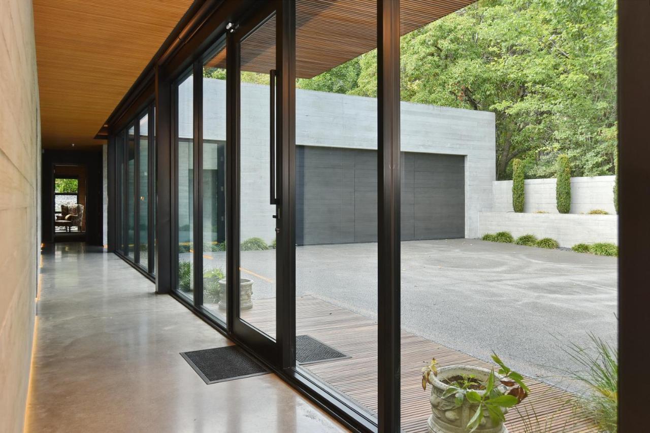 Bridle Path Retreat - Christchurch Holiday Homes Exterior photo